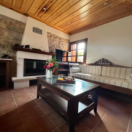 Pigadi Holiday home *